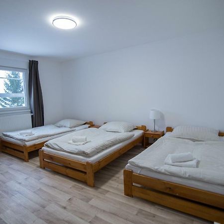 Apartment Sarka Hostka  Buitenkant foto